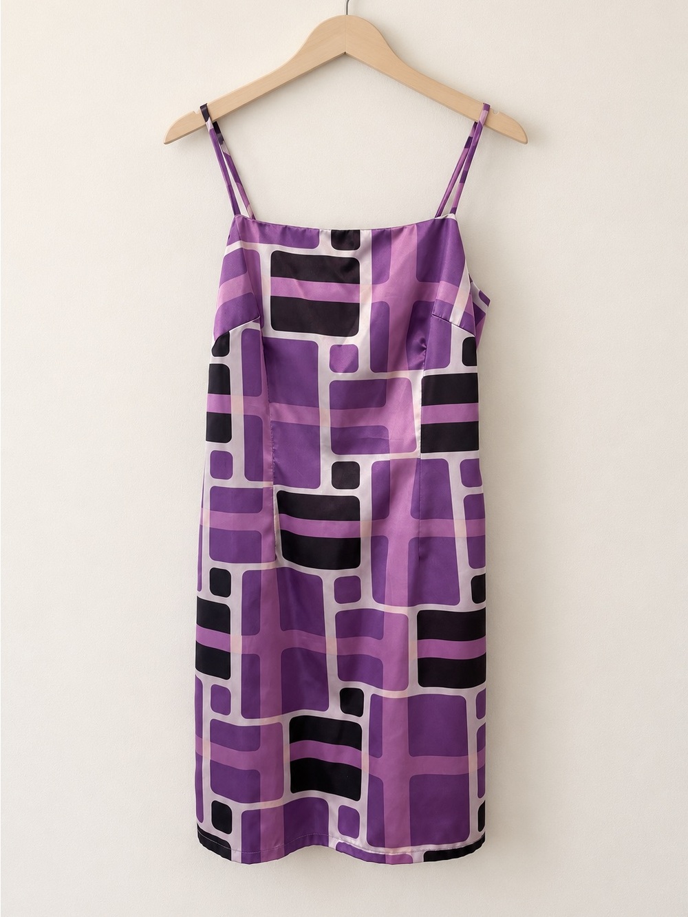 Vintage Frederick's of Hollywood Purple Geometric 60’s Style Slip Dress